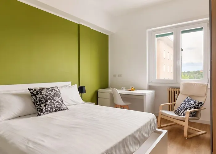 Apartment Design Apartment, Near Tiburtina Station Rom