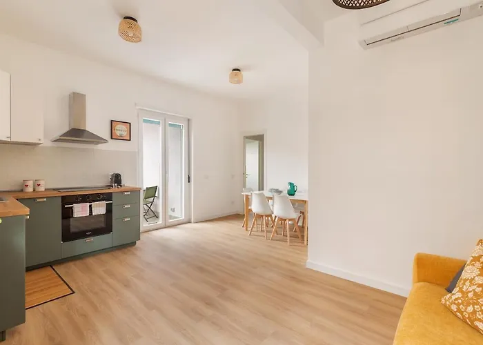 Design Apartment, Near Tiburtina Station Rom