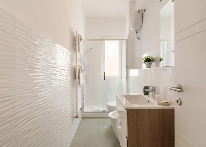 Design Apartment, Near Tiburtina Station * Rom