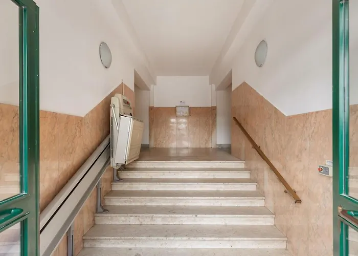 Design Apartment, Near Tiburtina Station Apartment *